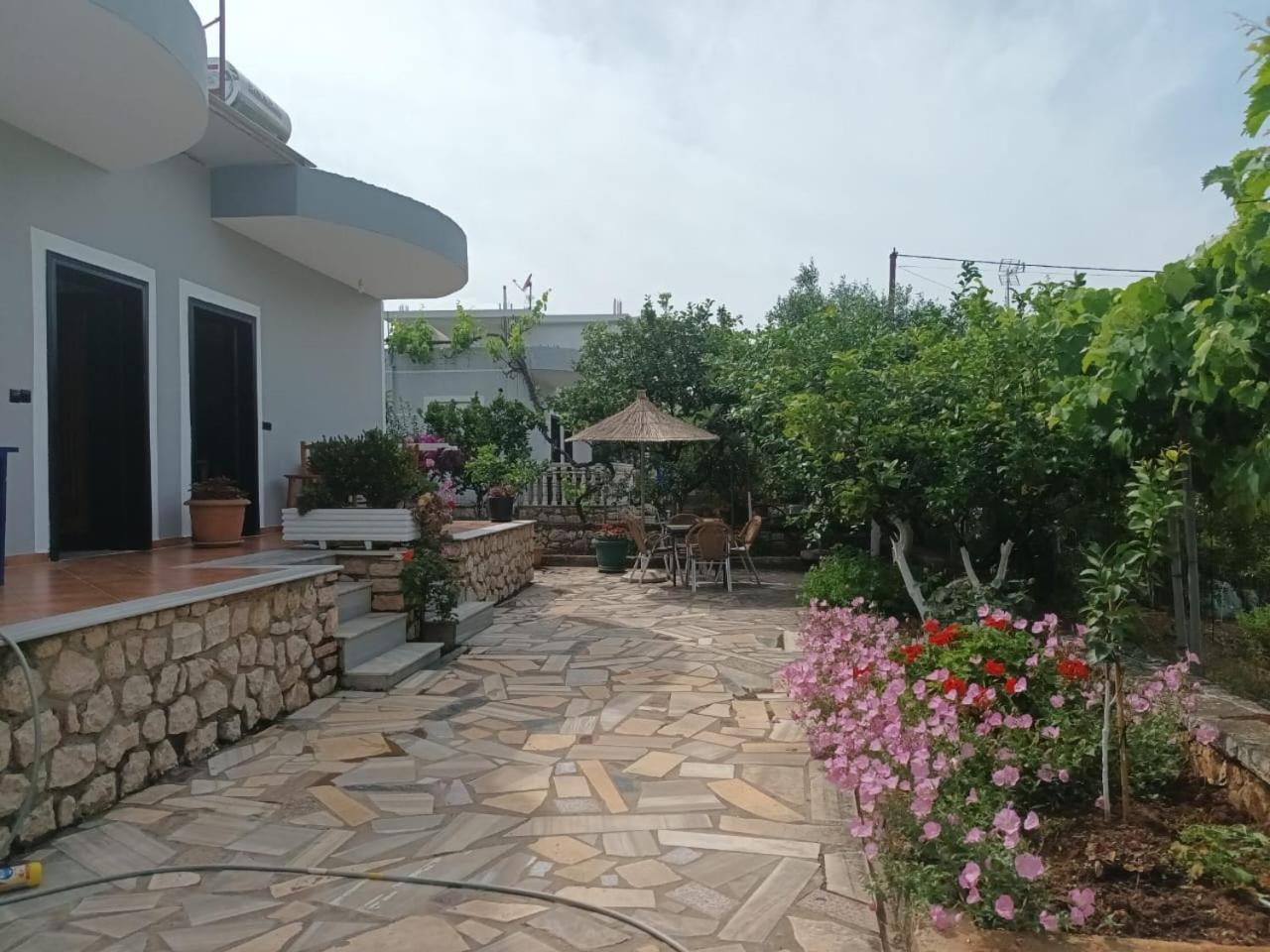 Vila Rexhaj Ksamil Exterior foto